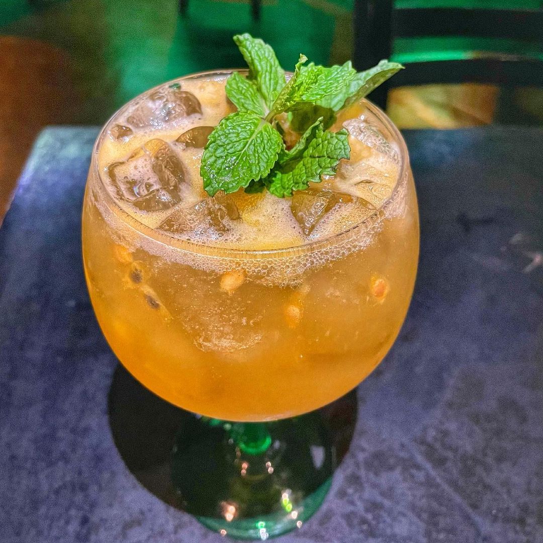Drink autoral com hortelã